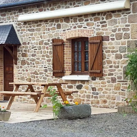 Les Roses Tremieres Holiday home Trans-la-Foret